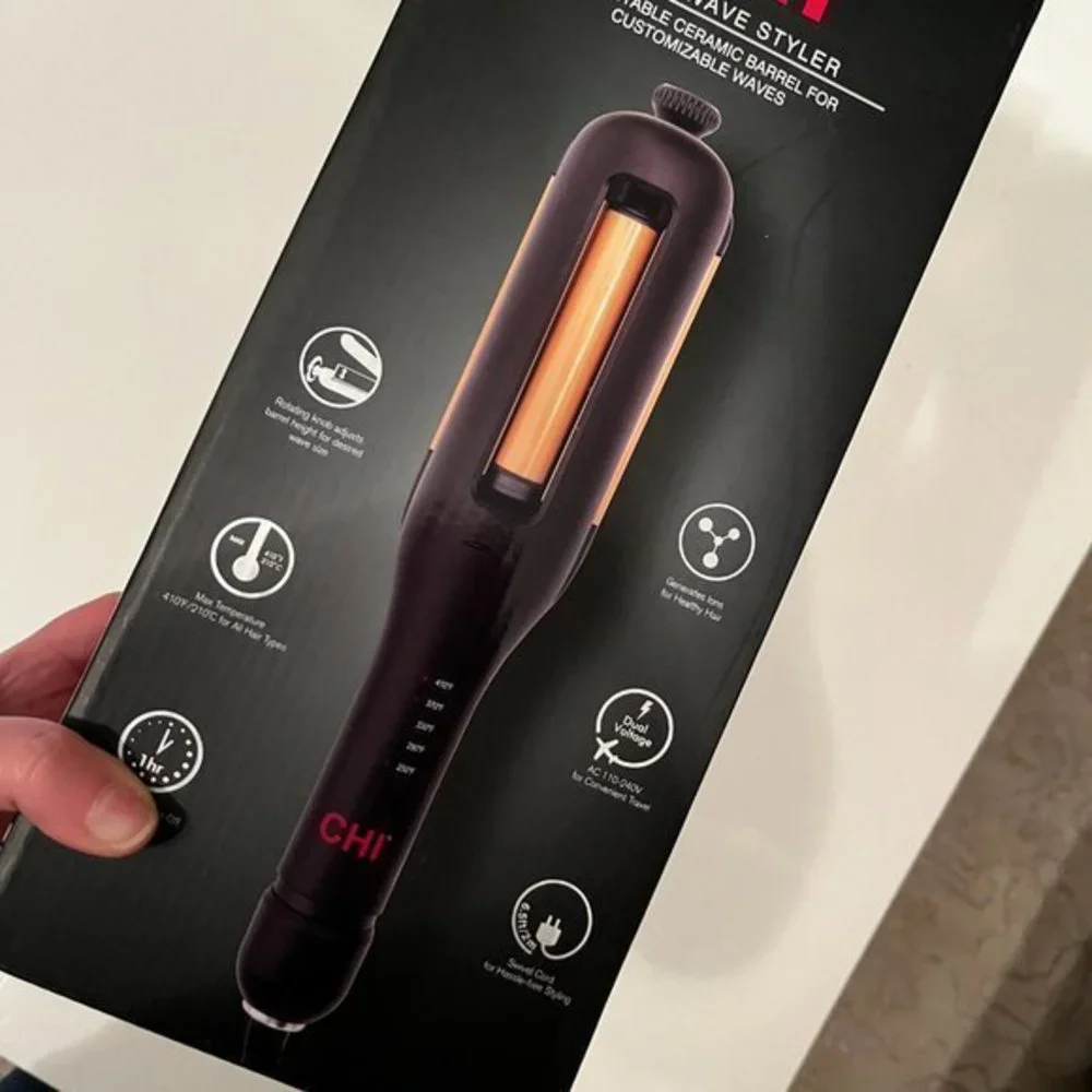 Chi - Ceramic Styler by CHI  (Adjustable Ceramic Barrel) (New in‎ Box) (wa/x/2)